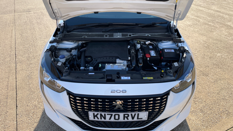 Peugeot 208 1.2 PureTech 100 Allure 5dr EAT8 Petrol Hatchback